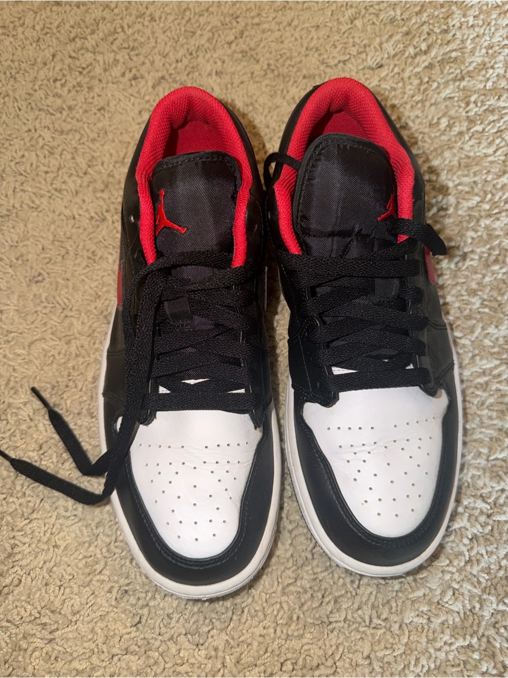 Jordan Low-Top Sneakers in Black, White & Red
